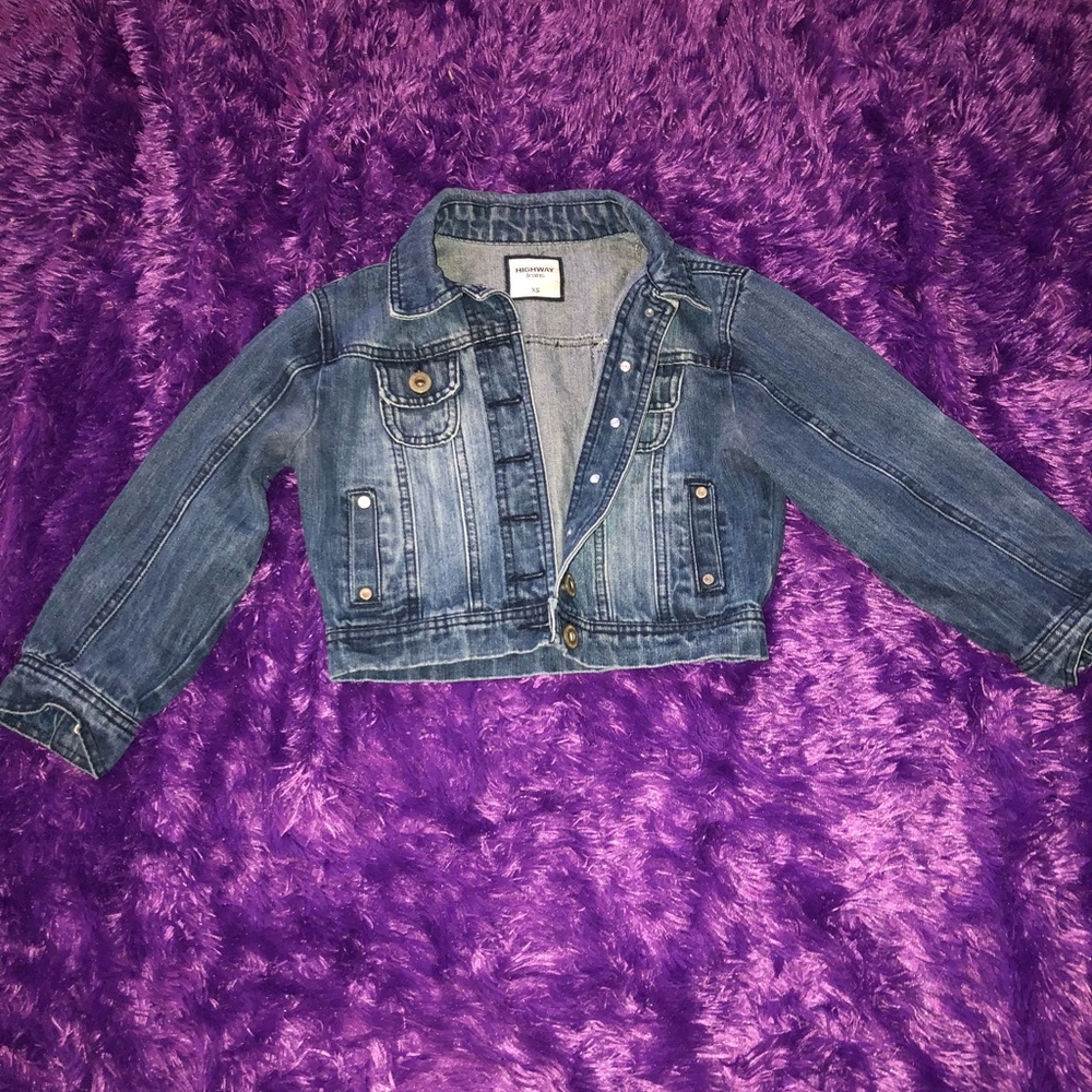 Cropped jean jacket for sale